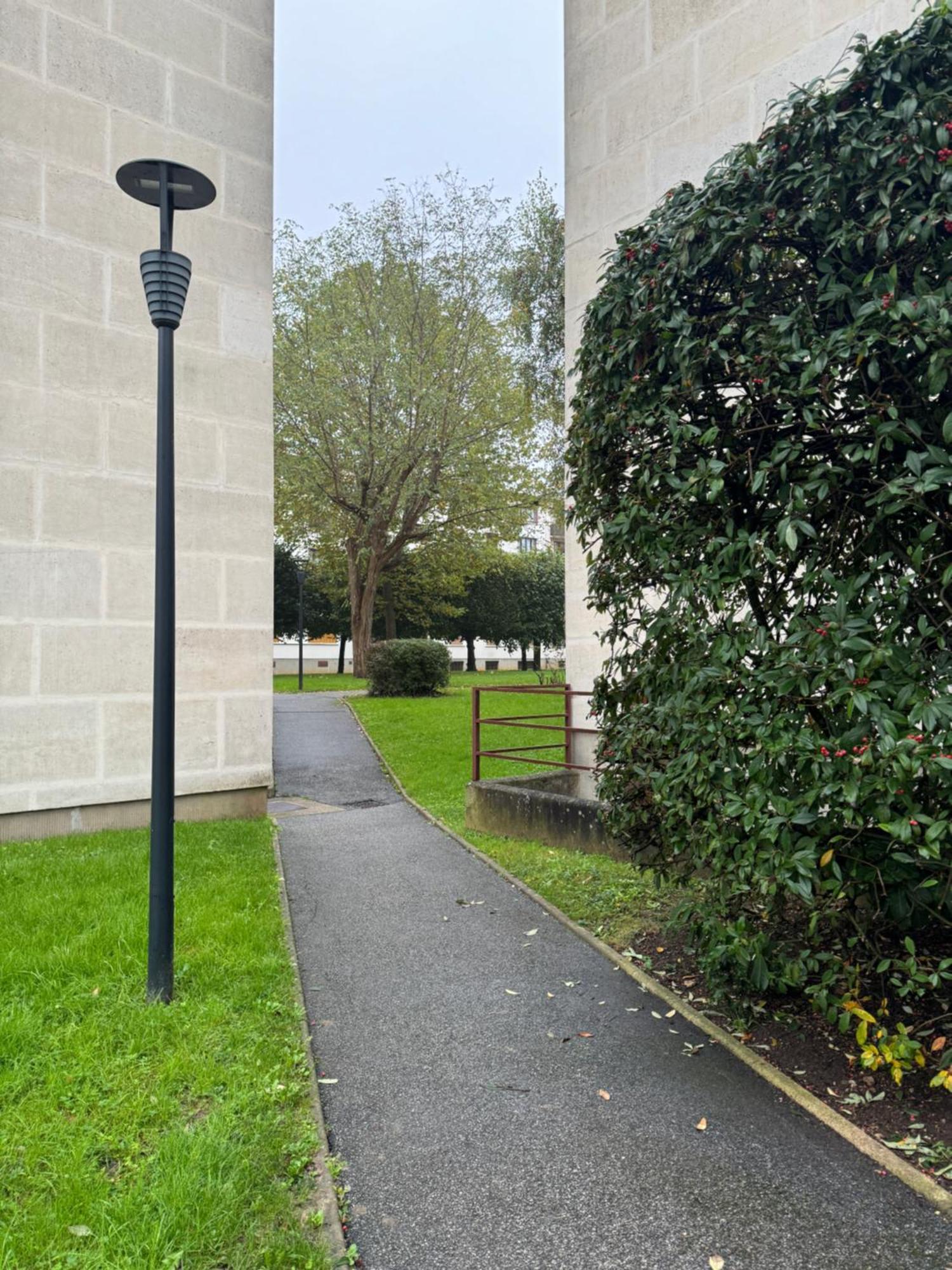 Appartement Periurbain De Paris Et Versailles Les Clayes-Sous-Bois Ngoại thất bức ảnh